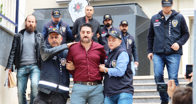 Ahmet Hakana saldıranlar AK Partiden ihraç edildi