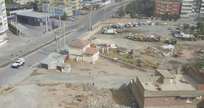 Diyarbakırda sokağa çıkma yasağı ilan edildi