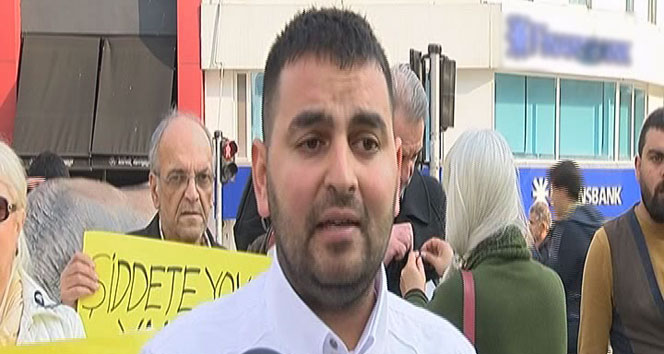 Darp edilen gazeteci o anları telefonuyla görüntüledi