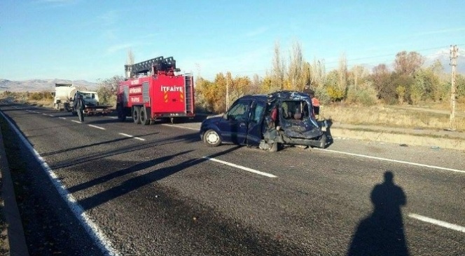 Matan Dnen Hakem Ve Gzlemciler Kaza Yapt: 1 l 4 Yaral