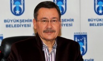 Melih Gökçek: Ankara Metrosunda kadınlara ayrı vagon olsun mu?