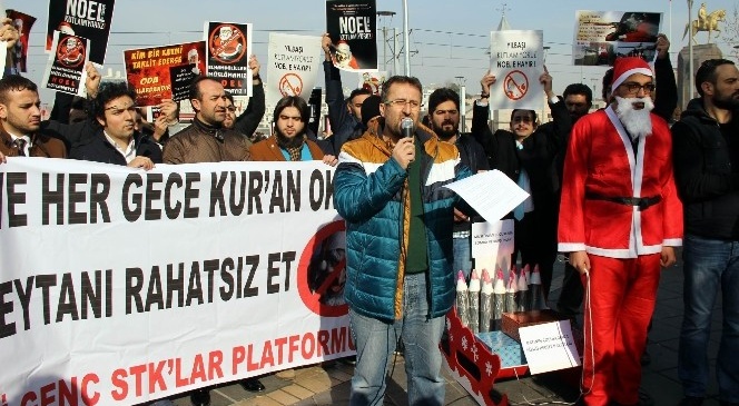 Gen STK Platformu'ndan Noel Babal 'noele Hayr' Protestosu