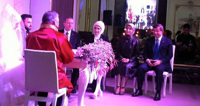 Cumhurbaşkanı ve Başbakan, Ekonomi Bakanı Elitaşın oğlunun düğününe katıldı