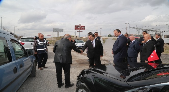 Vali Dzgn Yol Arama Ve Kontrol Noktasn Denetledi