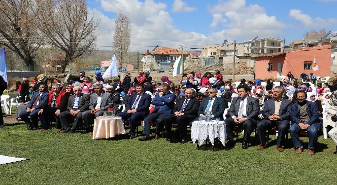 Talas Yamal'da Kutlu Doum Program