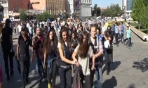 Diyarbakırda öğrencilere müdahale: 23 gözaltı
