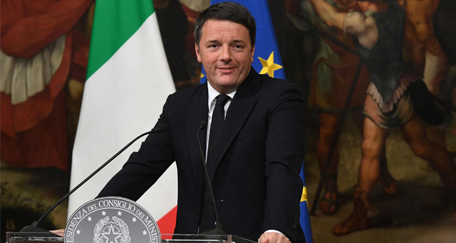 İtalyadaki referandum sona erdi! Başbakan Renzi istifa etti