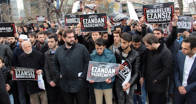 Image result for istanbulda israil ezan protesto