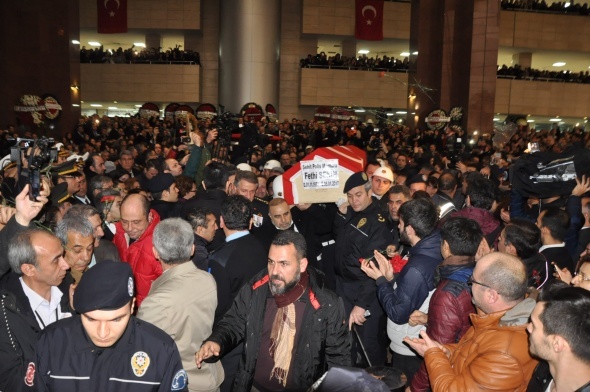 İzmir şehitleri son yolculuğuna uğurlandı