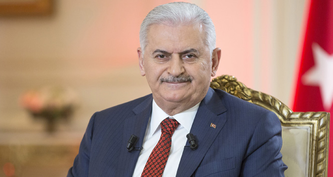 Başbakan Yıldırım, Çiğli 2. Ana Jet Üssünü ziyaret etti