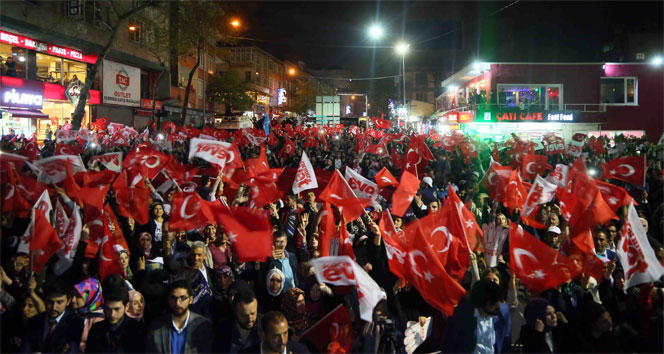 İstanbul’da en çok ‘evet’ Bağcılar’dan ile ilgili görsel sonucu