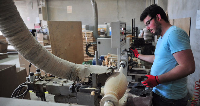 10 Bine çalışacak personel aranıyor