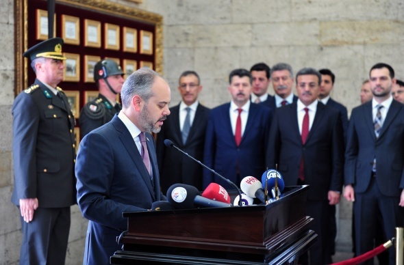 Gençler Ata’nın huzurunda