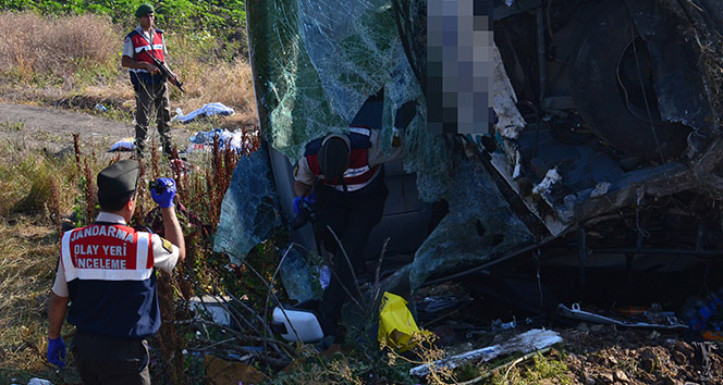 Balıkesirde otobüs kazası 1 ölü 40tan fazla yaralı