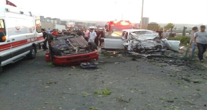 Trabzon’da trafik kazası: 1 ölü, 8 yaralı