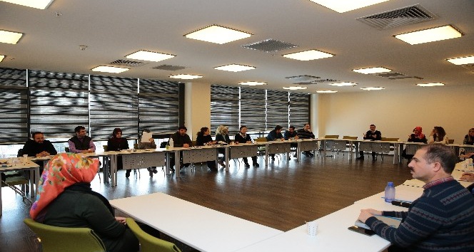 Ümraniye Belediyesi personeli işaret dilini öğrendi