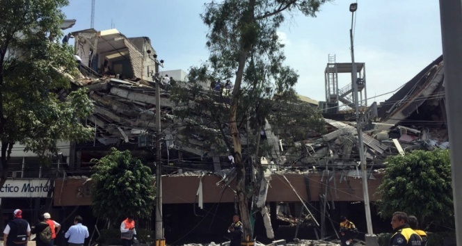 Meksikadaki depremde ölü sayısı artıyor: 224 ölü