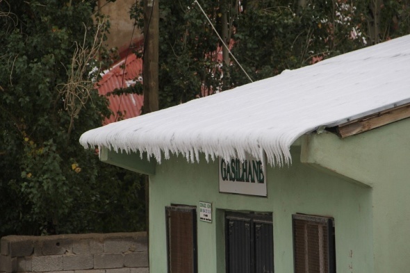 Başkale’de kış erken başladı