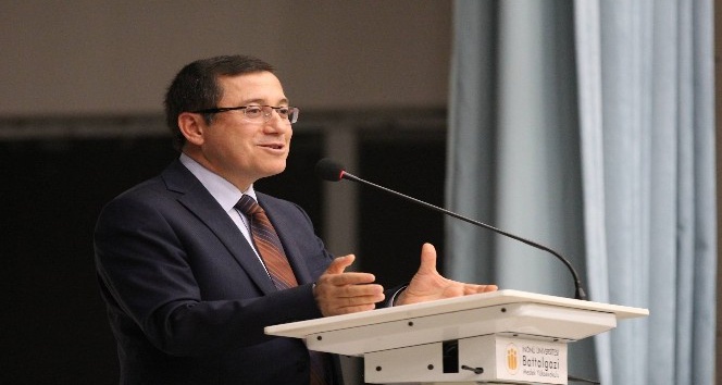Rektör Kızılay Battalgazi MYO’nun akademik açılış törenine katıldı