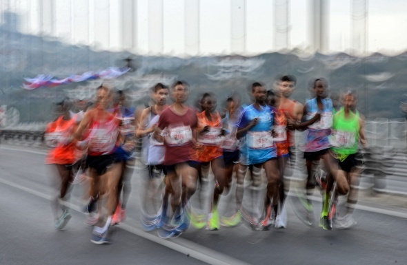 Vodafone 39. İstanbul Maratonu'nda renkli görüntüler oluştu