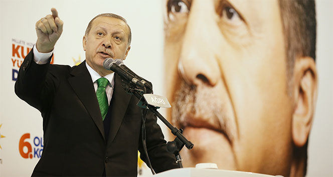 Erdoğan: Bazı iş adamlarının varlıklarını yurt dışına kaçırma gibi gayretleri olduğunu duyuyorum