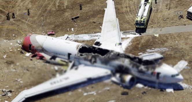 Yemende Suudi uçağı düştü