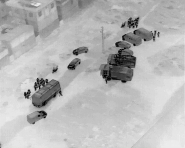 Bu nasıl ev! Polis bile şaştı kaldı... Dolap sandılar, içinden kadın çıktı!