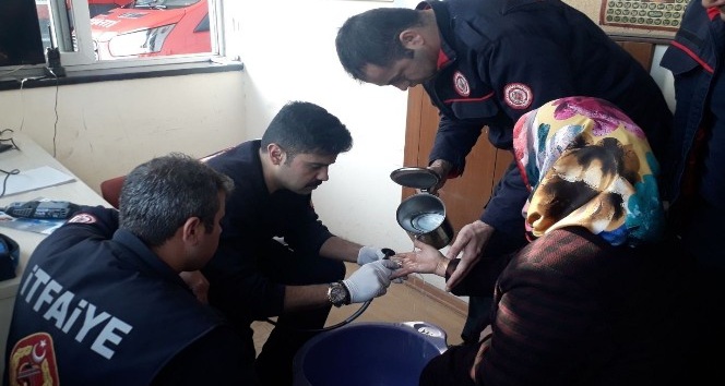 Hastaneye değil itfaiyeye koştu