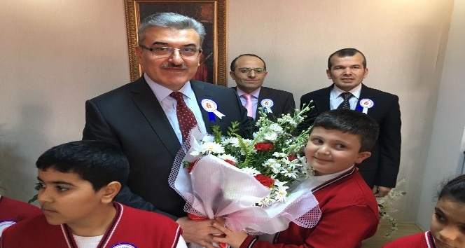 Öğrencilerden vergi dairesine ziyaret