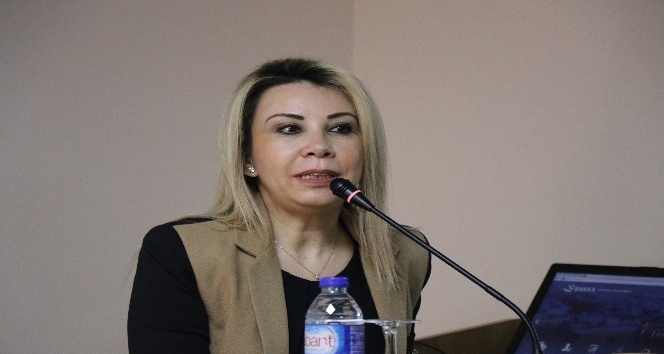 Başarılı kadınlar söyleşide bir araya geldi