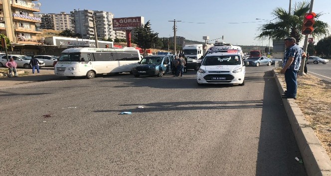 İzmir’de trafik kazası: 1 yaralı
