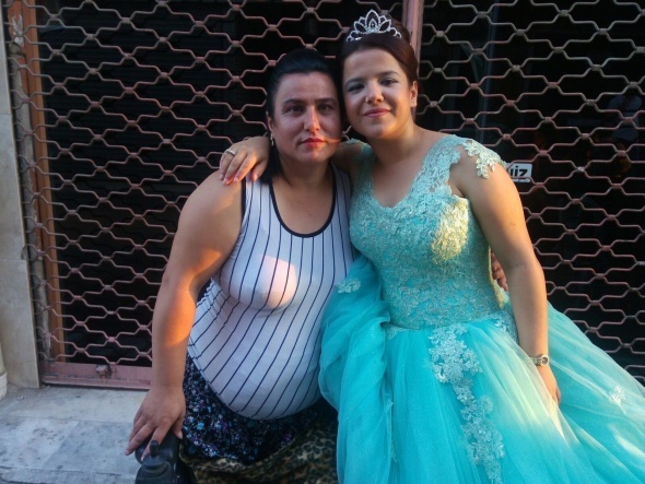 Kızı komşusuna çay içmeye gitti! O andan sonra hayatı değişti...