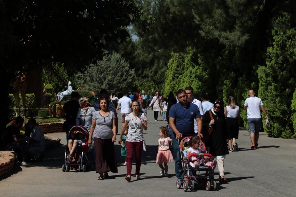Gaziantep Hayvanat Bahçesi rekorları alt üst ediyor