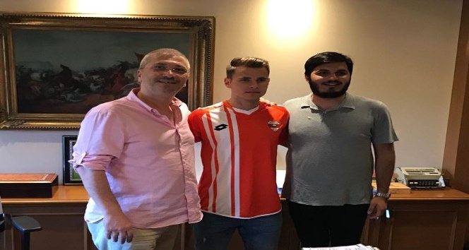 Adanaspor’da iki transfer birden