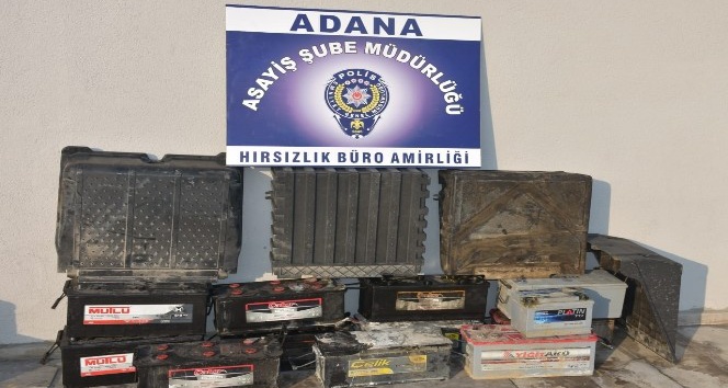 Adana’da 6 günde 8 otomobilin aküsünü çalan 2 kişi yakalandı