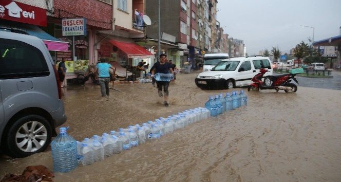 Oltu sel sularına teslim oldu