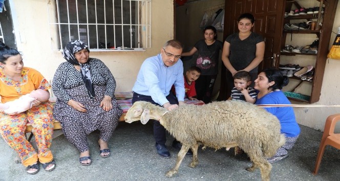 Kurbanlıklar Başkan Çelikcan’dan