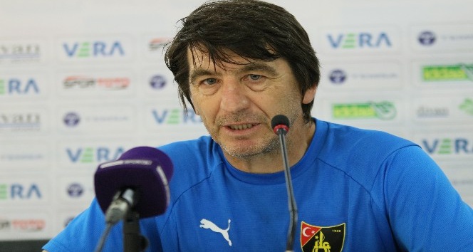 Orhan Çıkırırkçı: ”Adana Demirspor’dan bir puan almak çok iyi”