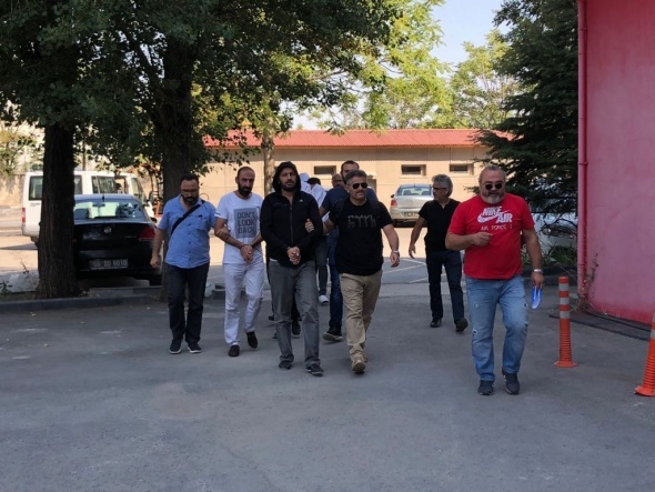 Tesadüfe bak!
