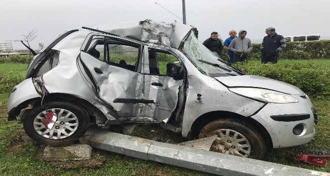 AK Partili Yöneticinin Eşi Kazada Hayatını Kaybetti