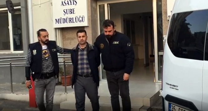 İzmir'de DEAŞ'a eş zamanlı baskın: 9 gözaltı