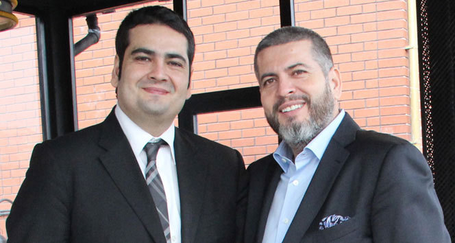 Bu üniversitenin başkanı, danışmanlarını öğrencilerden seçiyor