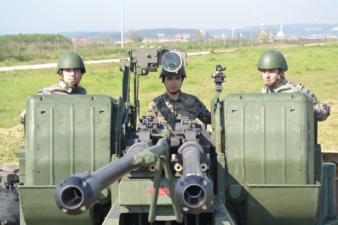 Gökyüzünün kartalları Volkan -2016