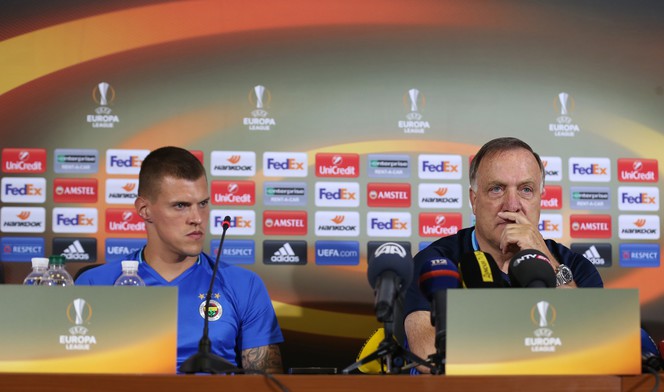 Zorya Fenerbahçe maçı şifreli mi şifresiz mi ne zaman başlıyor saat kaçta? TRT'de mi oynanacak (Fener - Zorya)