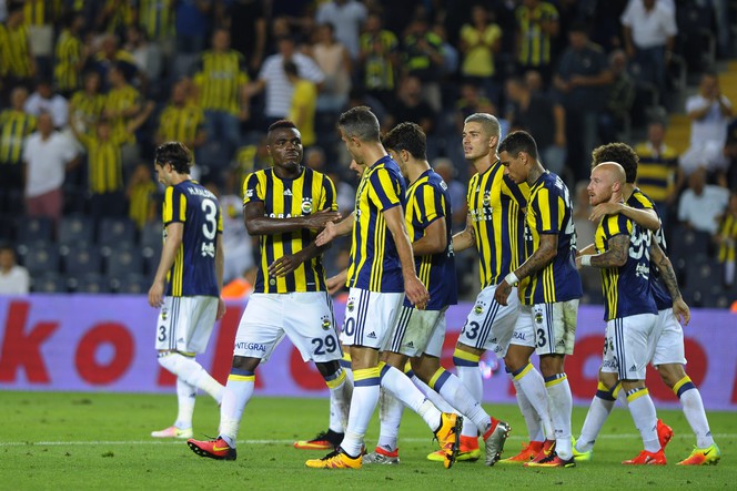 Zorya Fenerbahçe maçı şifreli mi şifresiz mi ne zaman başlıyor saat kaçta? TRT'de mi oynanacak (Fener - Zorya)