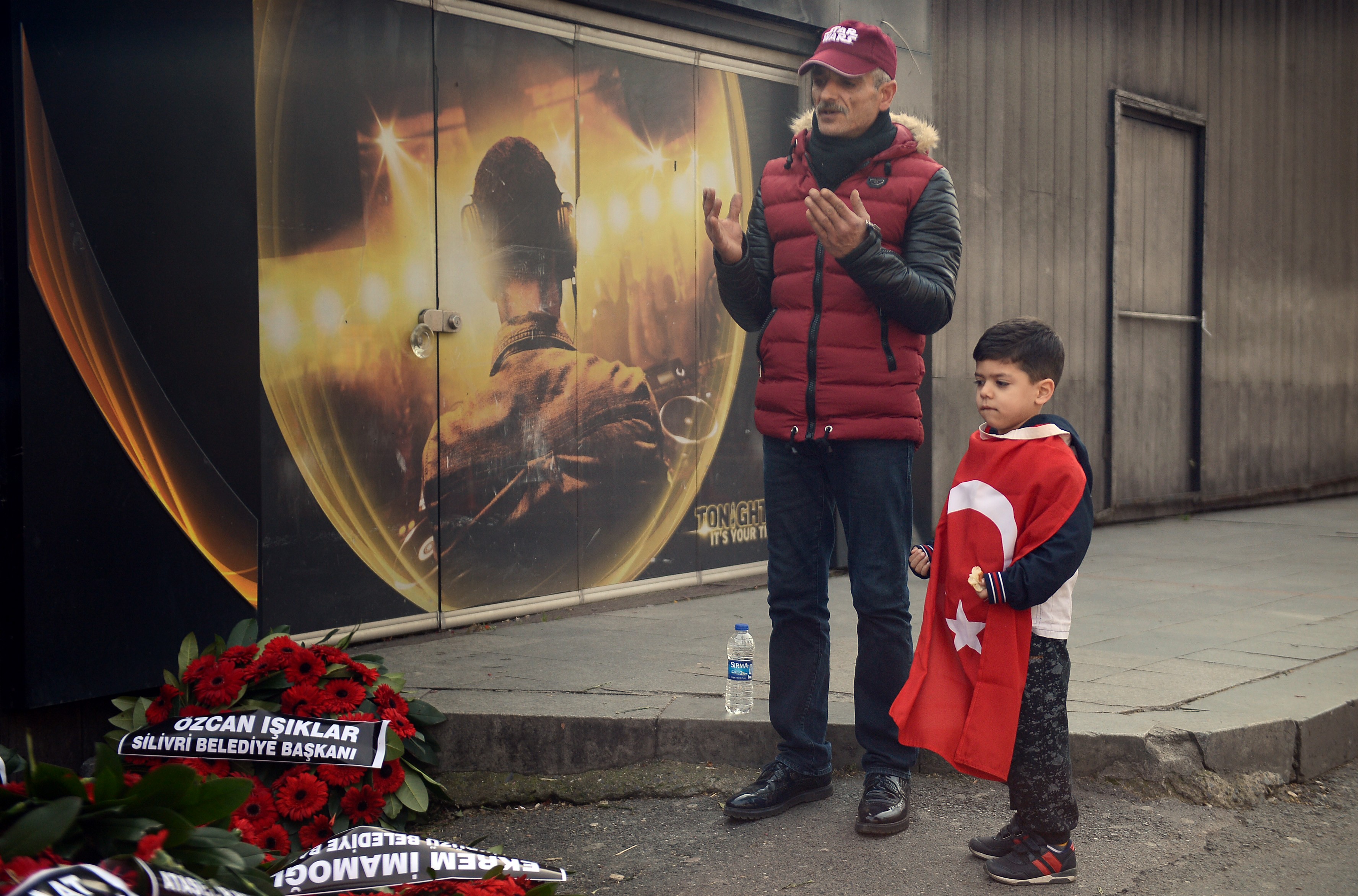 Reina saldırısında hayatını kaybedenler dualarla anılıyor