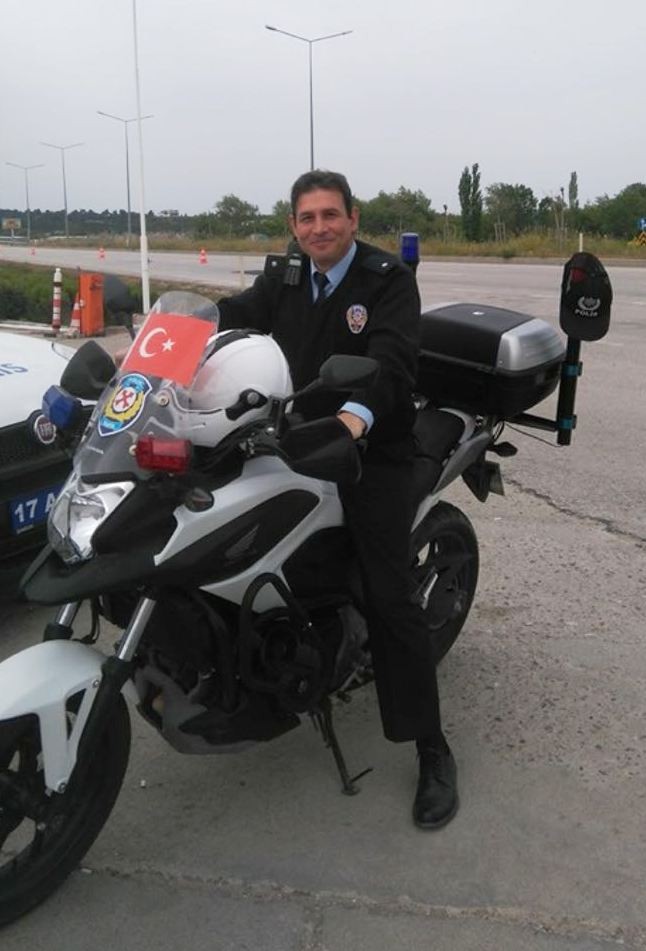 Çanakkale'de Komiser Yardımcısı Musa Derinyar görevi başında intihar etti