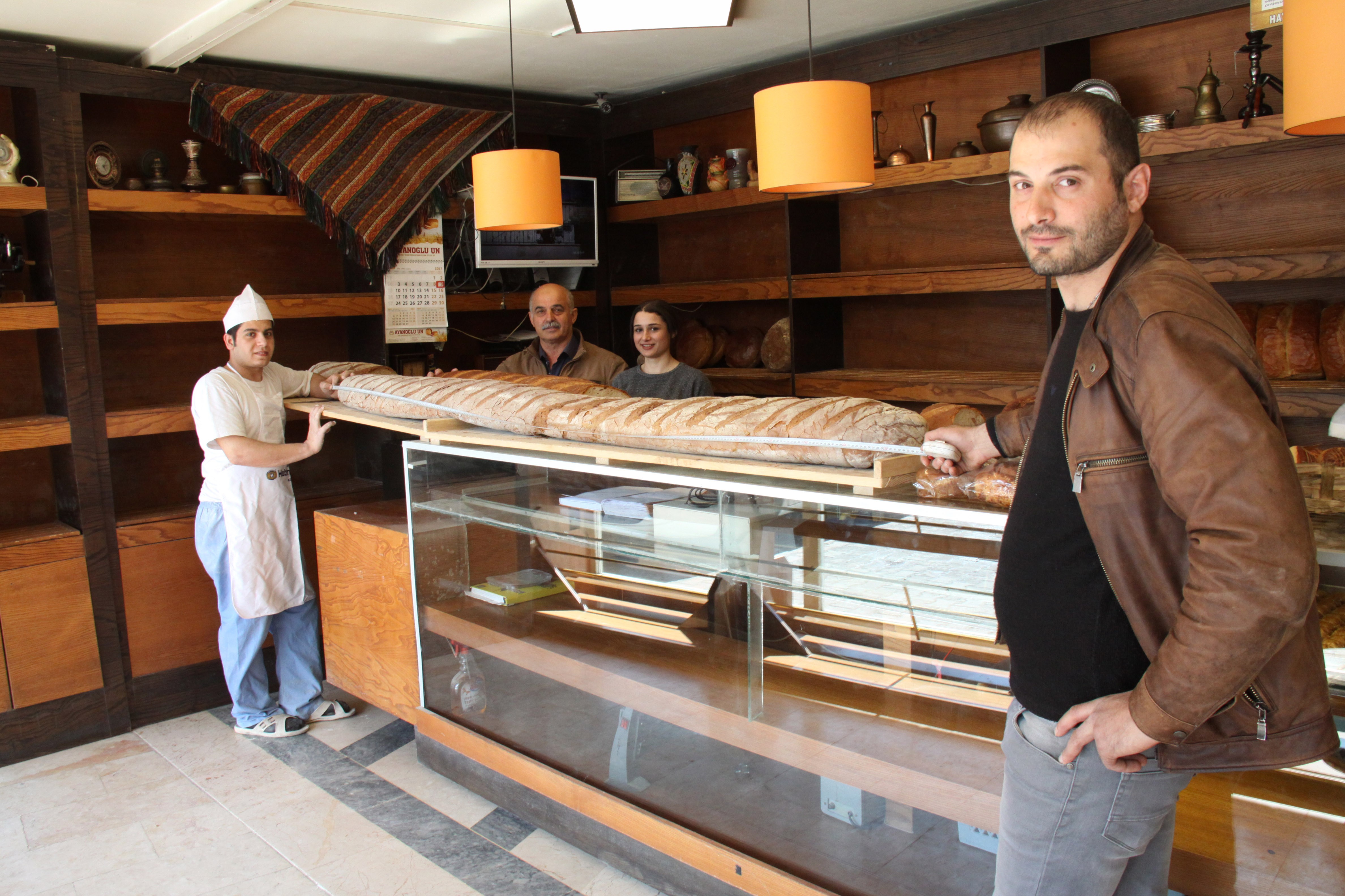 2,65 cm boyu olan 20 kiloluk 'balina ekmekler' görenleri şaşırtıyor|Kocaeli haberleri