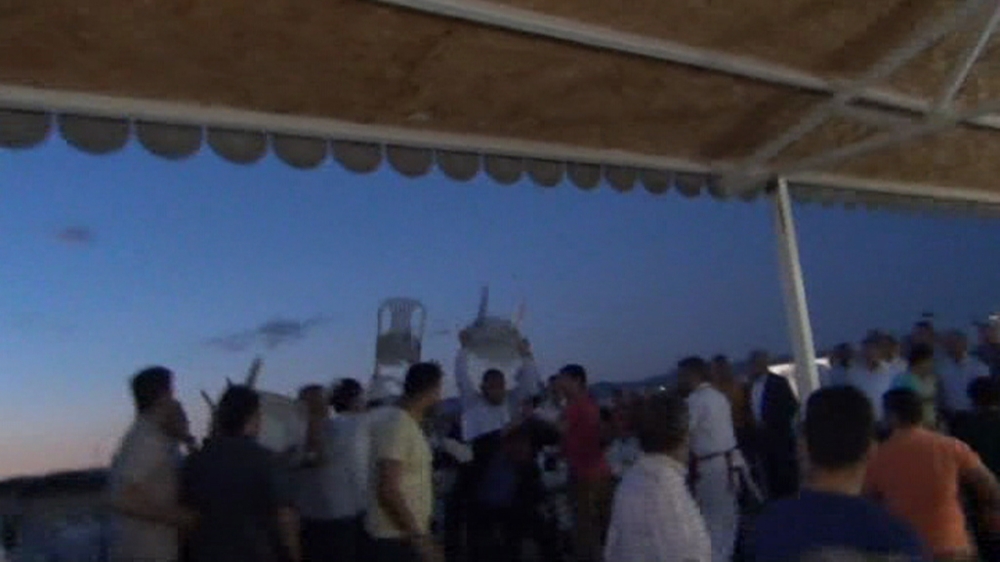 TBMM Başkanvekili konuşurken birbirlerine girdiler!