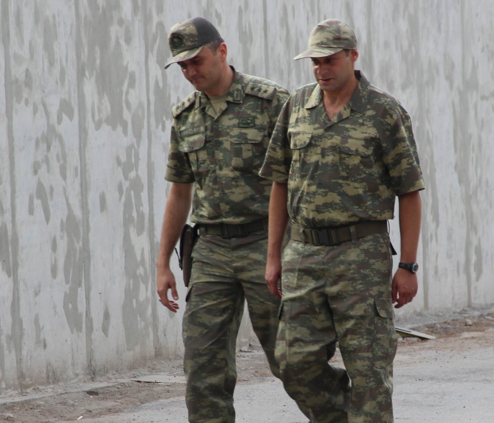 Kerem Kılıçdaroğlu askeri üniformayı giydi